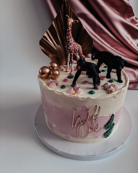 Cupcake topper Wild one