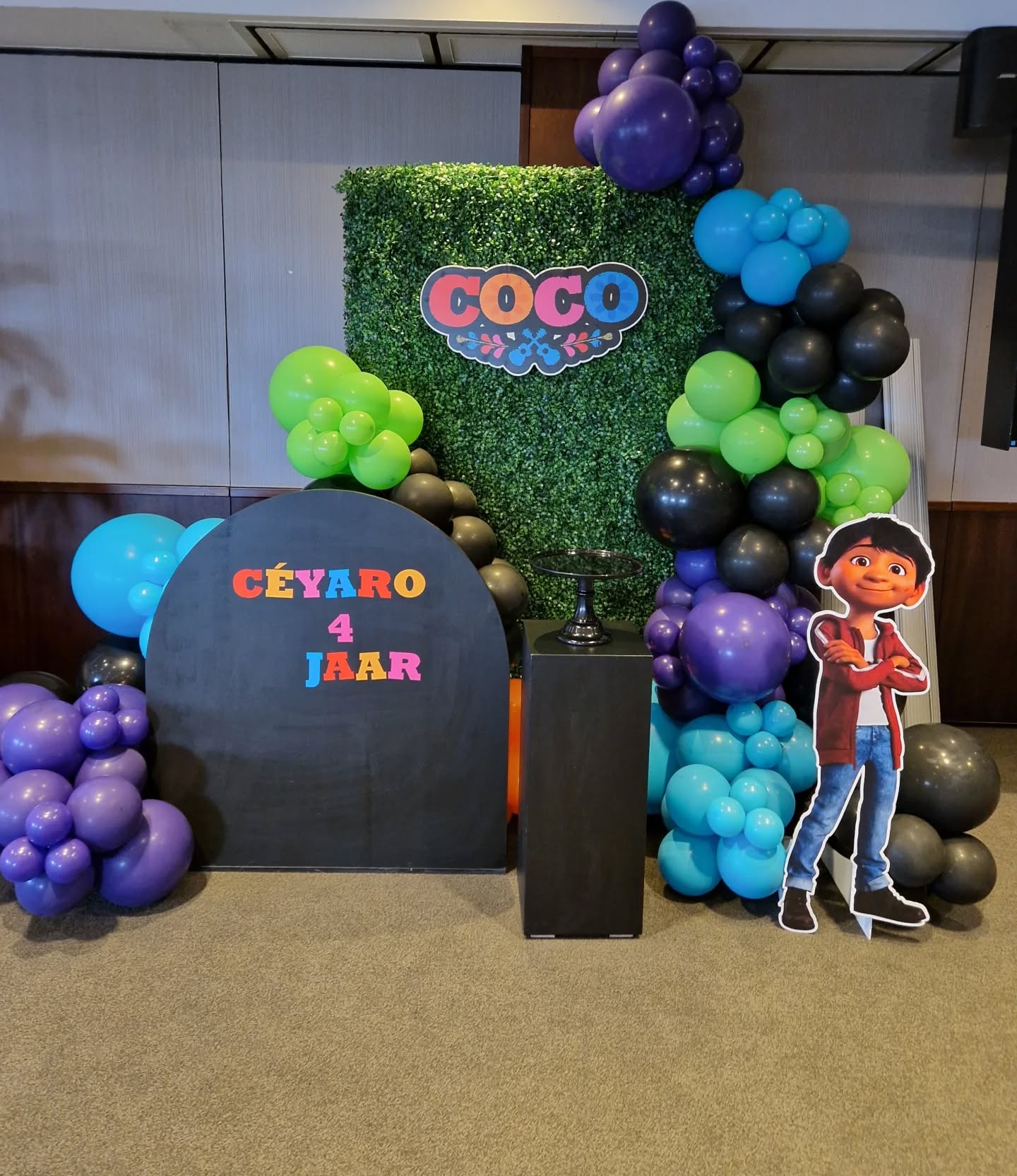 Coco cut-out decoratie voor feest