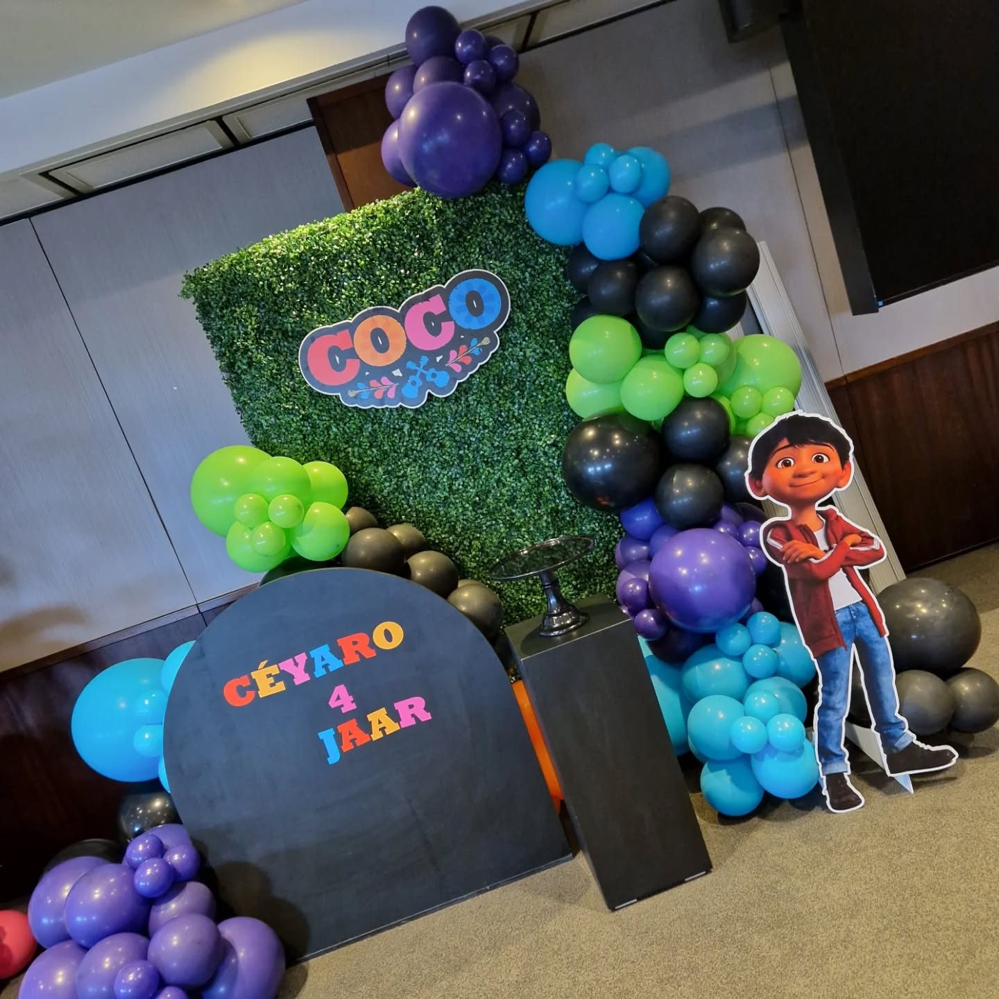 Coco cut-out decoratie voor feest