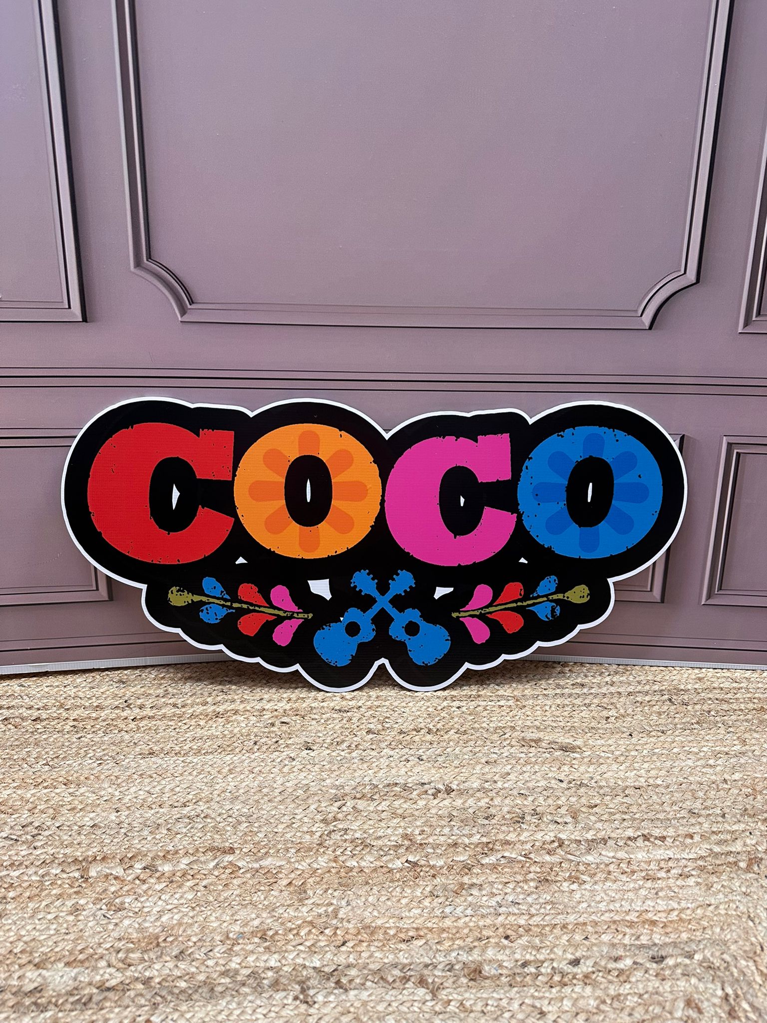 Coco logo cut-out decoratie voor feest