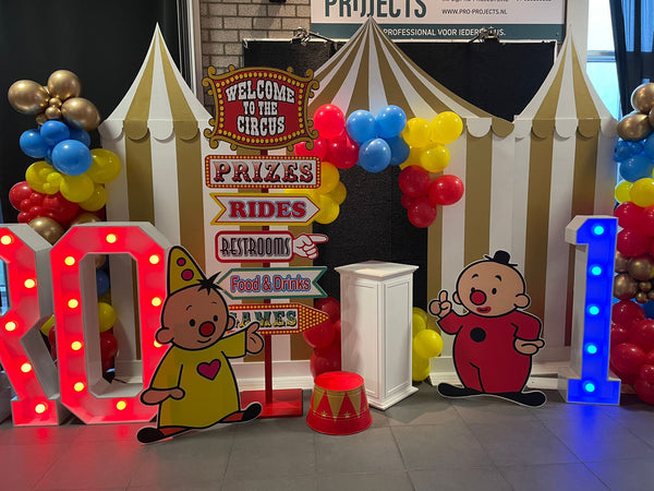 Cut out centerpiece Bumba