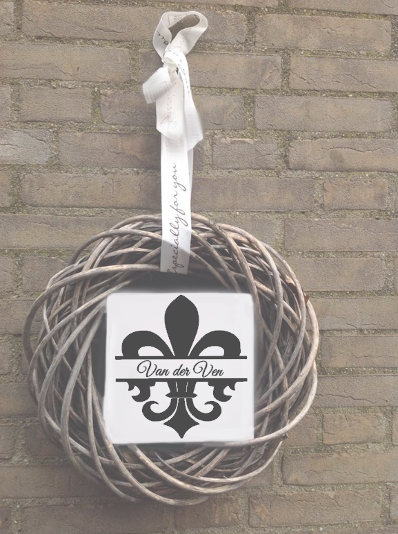 Naambordje + Krans Franse Lelie