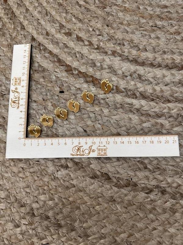 SALE Acryl goud voetjes (6 stuks)