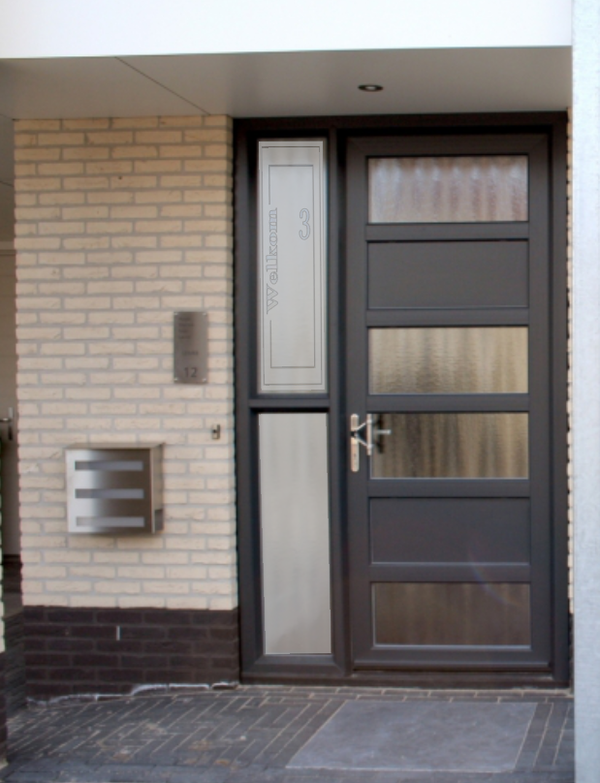 Raamfolie Welkom huisnummer